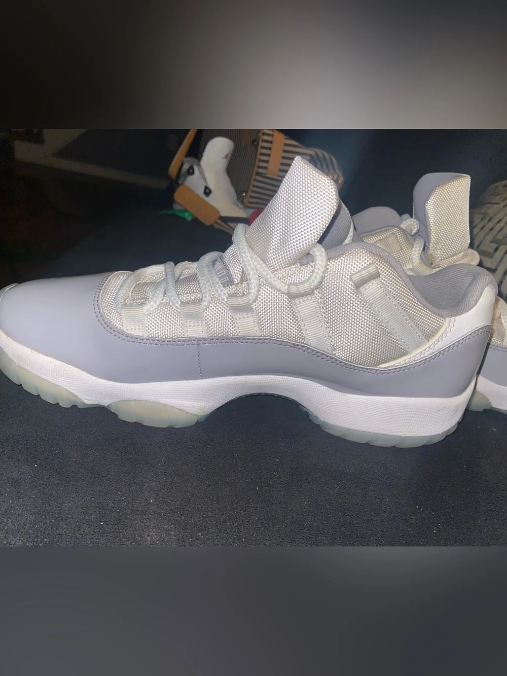 Men’s Air Jordan 11 Retro Low 'Cement Grey size 9